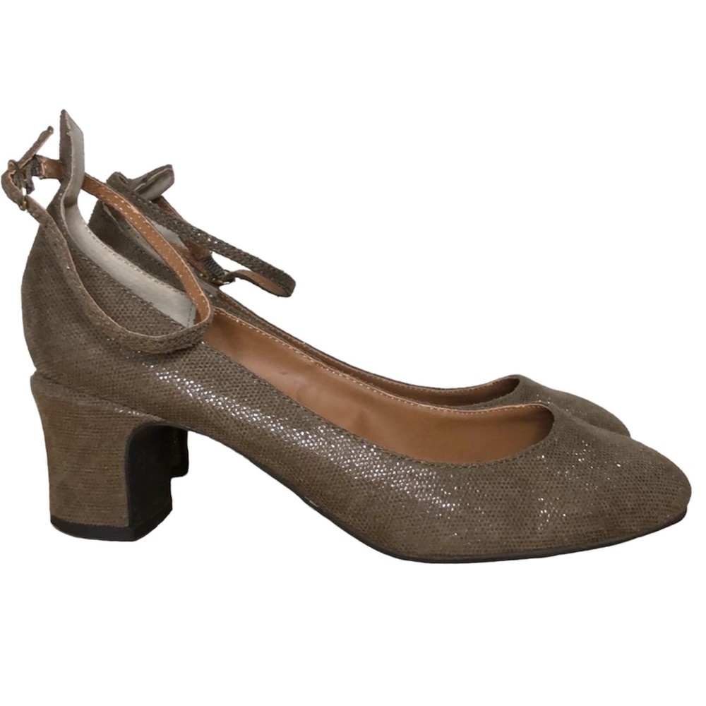 SEYCHELLES Round toe block heel pump ankle strap size 9 tan taupe gold shimmer